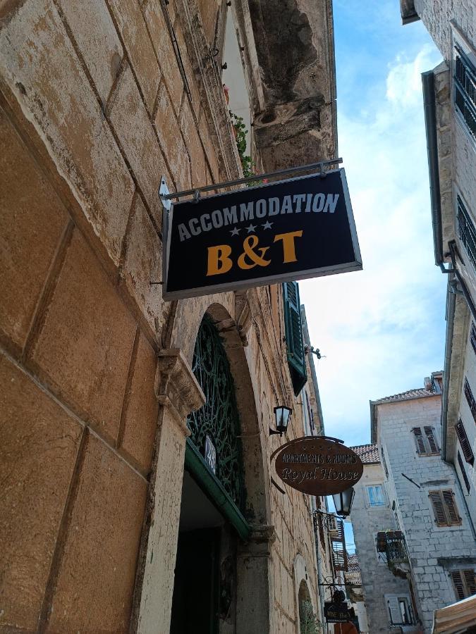 Guesthouse Bit Accommodation Kotor Eksteriør bilde